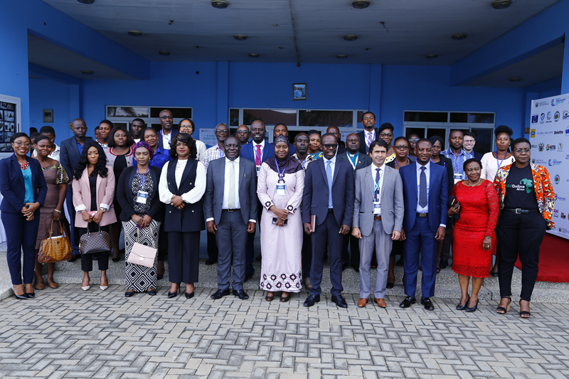 GROUP PHOTO OPENING1